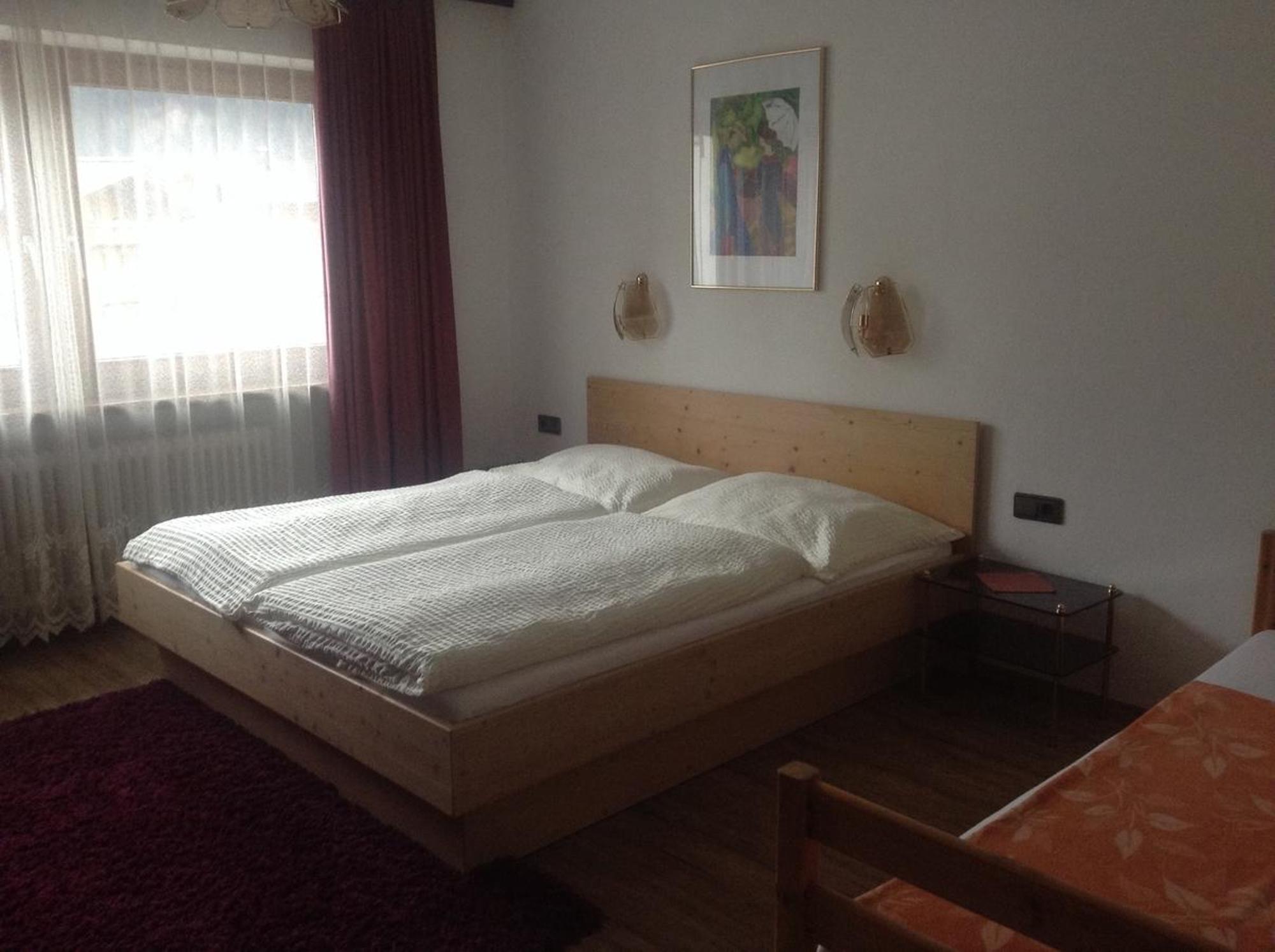 Ferienwohnung Blumen Penz Zell am Ziller Zimmer foto
